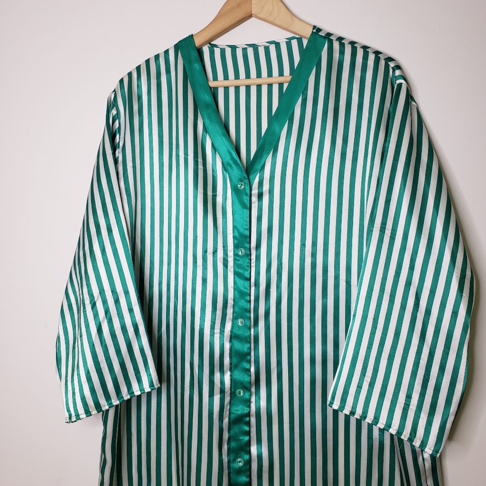 Linda for Eatons Satin Two Piece Sleep Set Nightgown & Housecoat Vintage - Picture 3 of 13